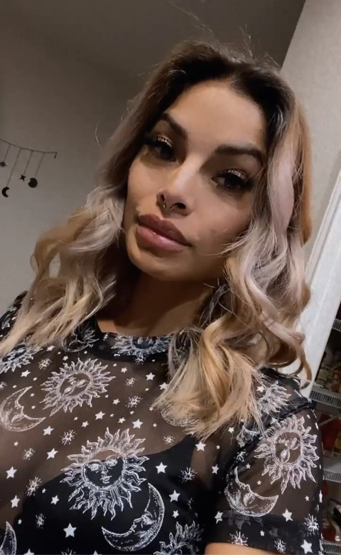 Scarlett profile picture