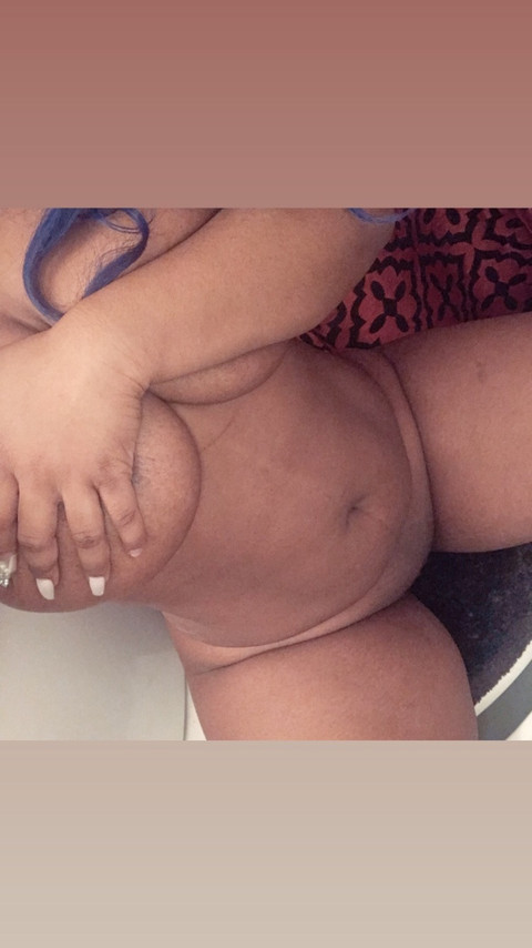 Chyna  Bands profile picture