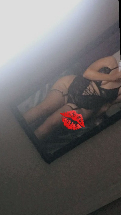 Kinky poison profile picture