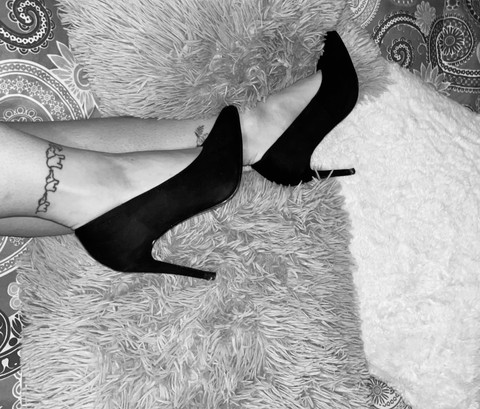 Sweety feet 🤍 profile picture