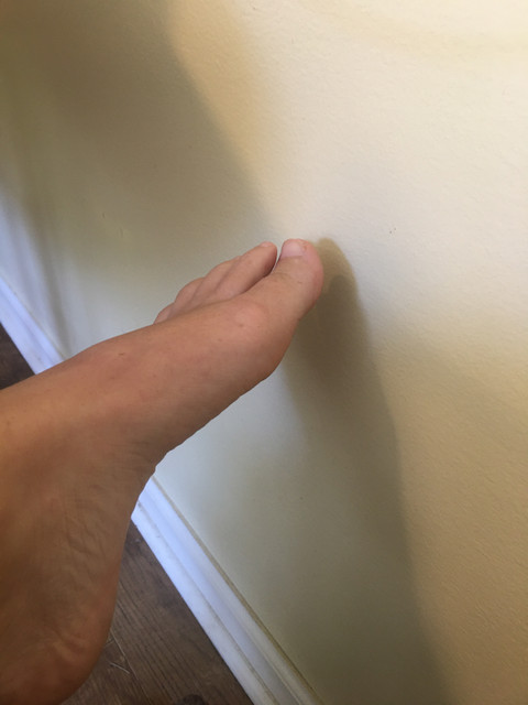 Ass and feet pics only 🥰 profile picture