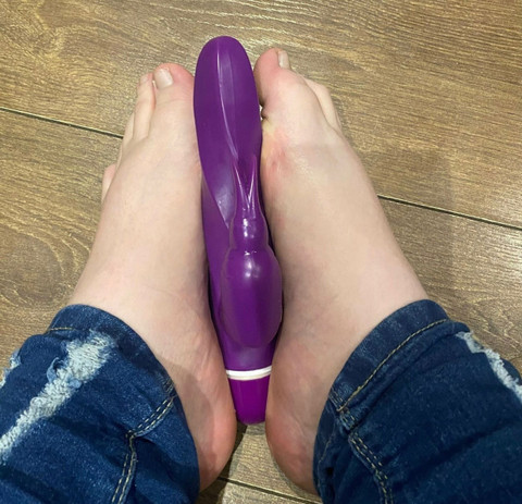 FeetAndFriendsxoxo profile picture