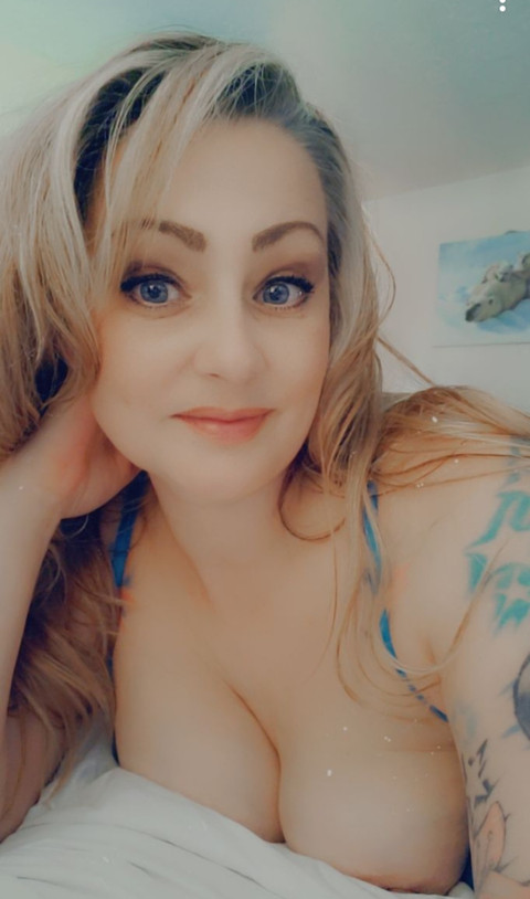 Lacey Rain profile picture