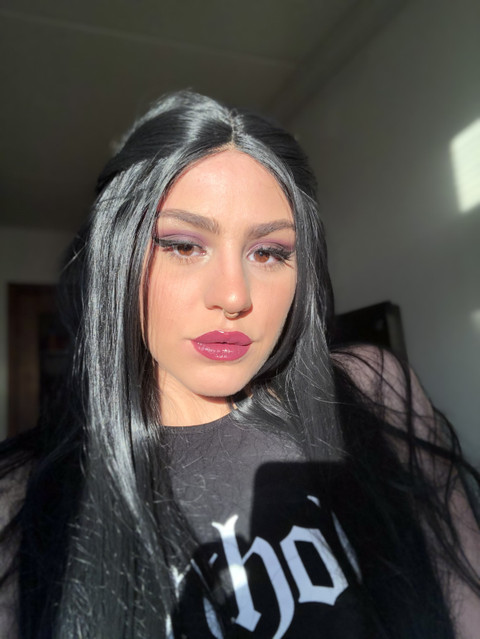 Elizabeth Jones profile picture