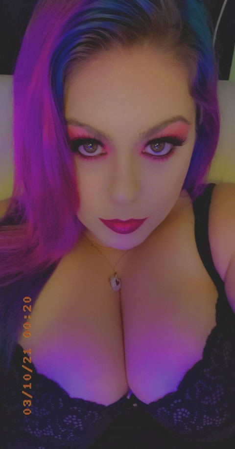nikki_B951 profile picture
