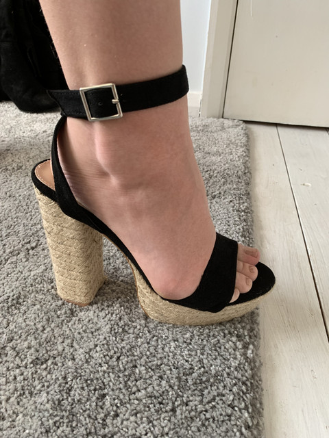 Sole Sisters profile picture