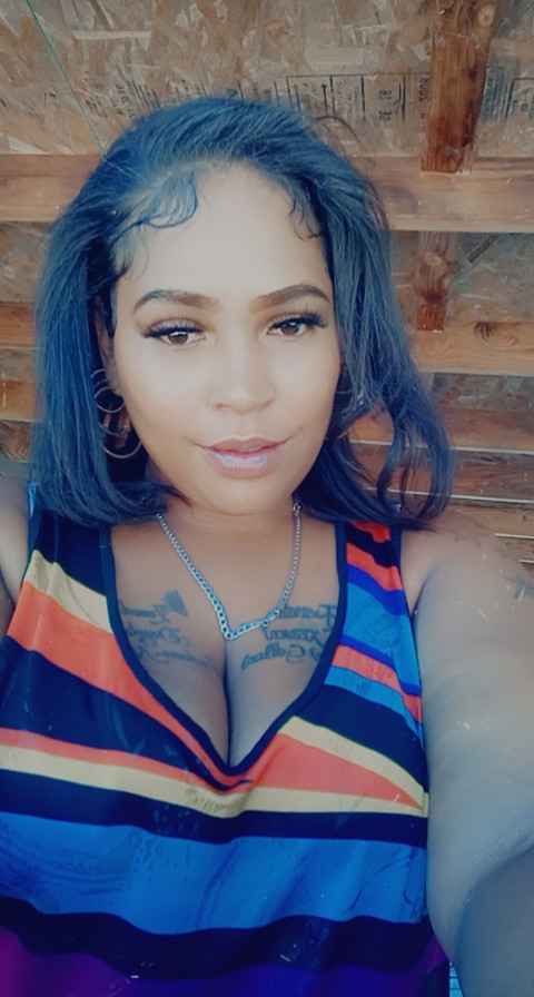 MzStayReady profile picture