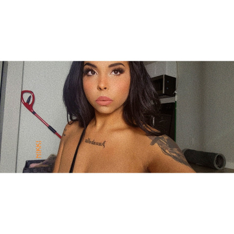 layla profile picture