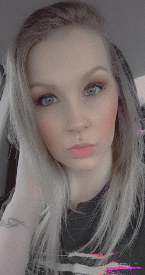 BiPolar_Barbie profile picture