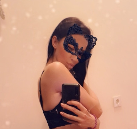 Nina profile picture