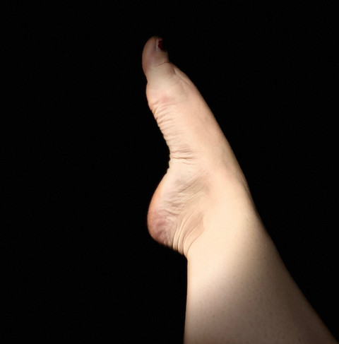 Dirty Little Toes profile picture