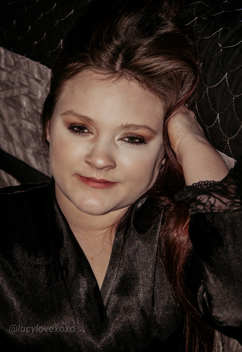 Lucy 🌹 profile picture