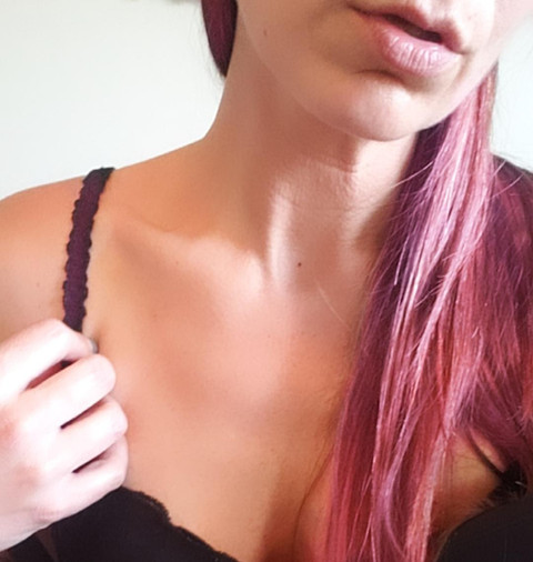 Mel profile picture
