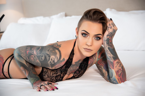 Courtney Paige profile picture