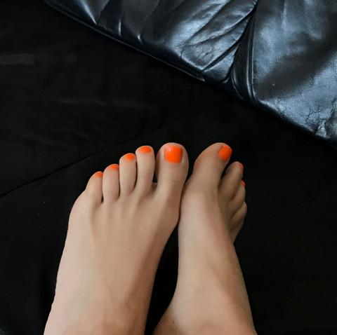 Lilou's Feet profile picture