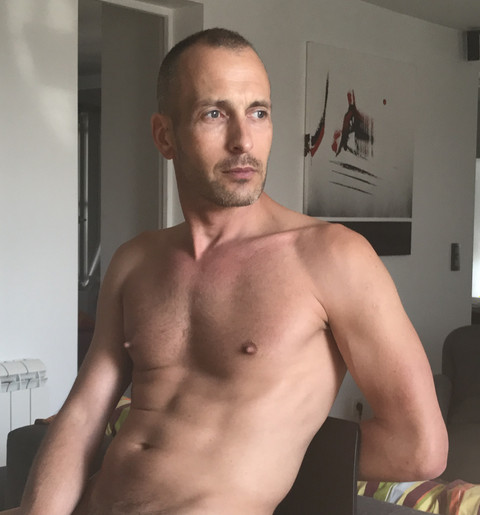Freaky_Paris profile picture