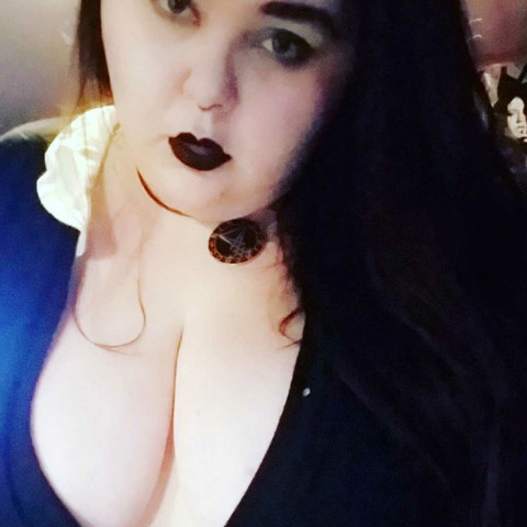 Luna Laveaux profile picture