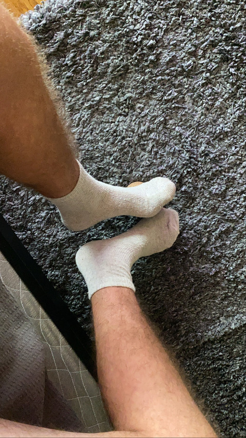 Feet for Gays :) profile picture