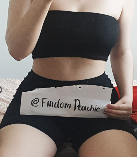 Peachie profile picture
