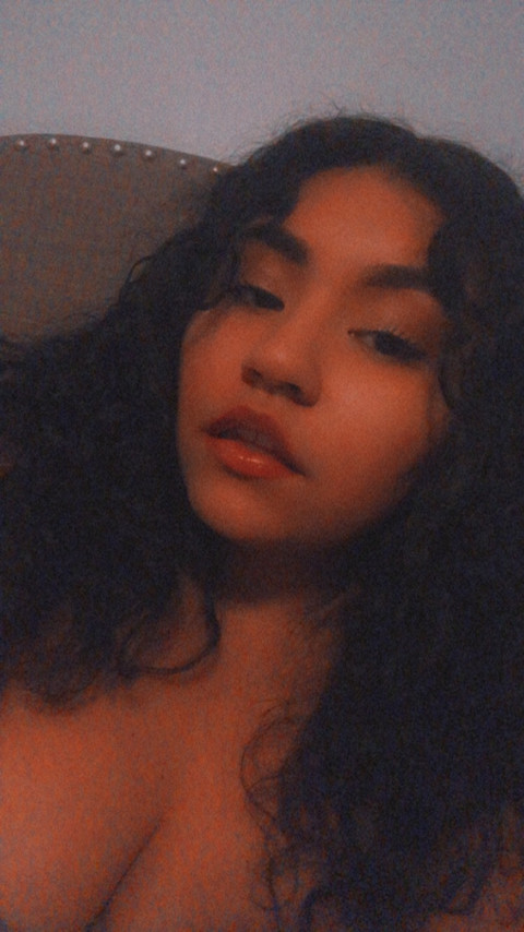 Becca profile picture