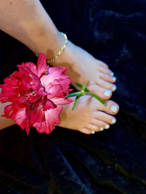 Pretty Feet 🦶🏼💖 profile picture