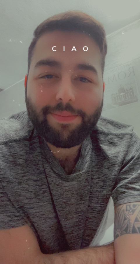 Mikegaybear profile picture