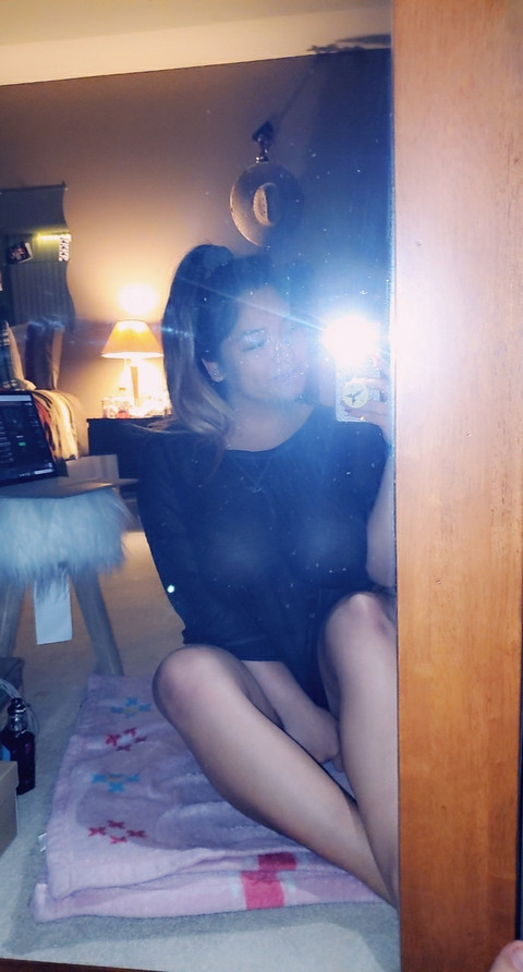 Honey Bunny profile picture