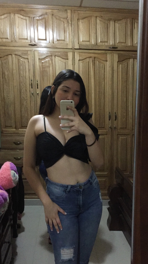 Lunita Caliente profile picture