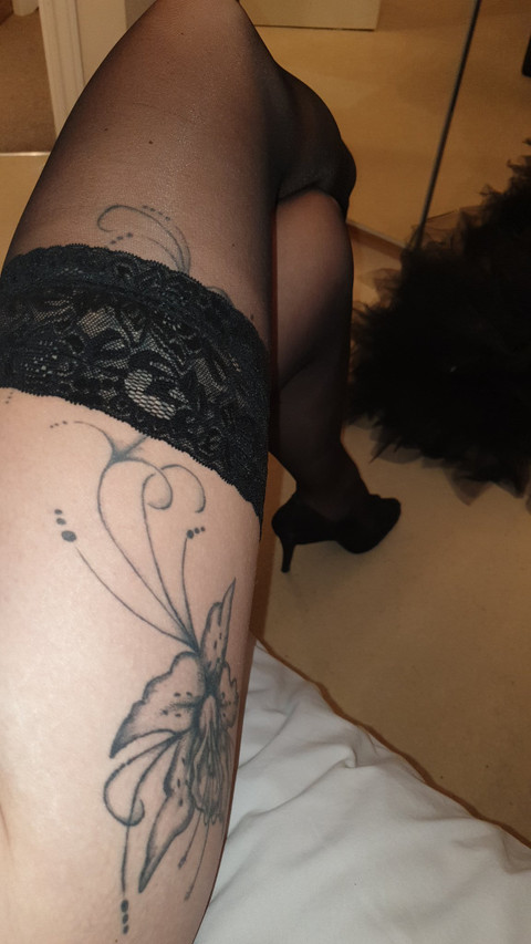 Thighhigh88 profile picture