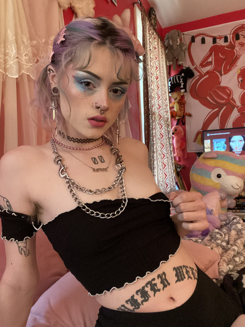 babi ଘ(੭ˊ꒳​ˋ)੭✧ profile picture