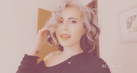 Vee profile picture