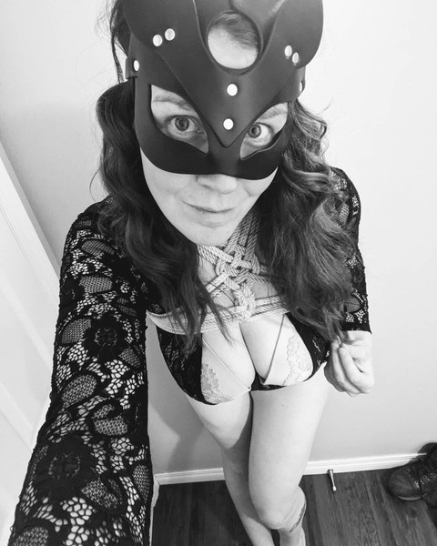 🦇BattyLass🦇 profile picture