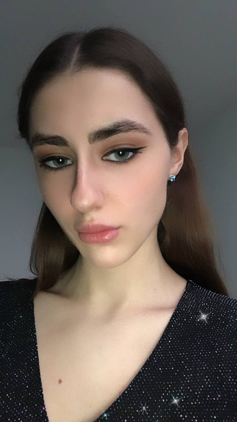Chloe profile picture