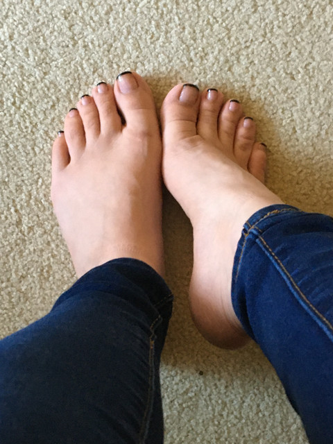 TWINKLE TOES✨ profile picture