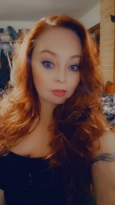 synelysia profile picture