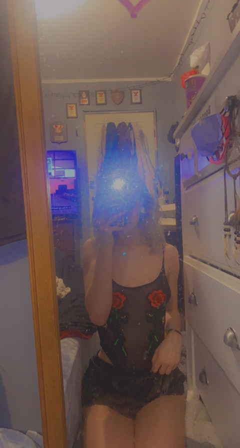 H profile picture