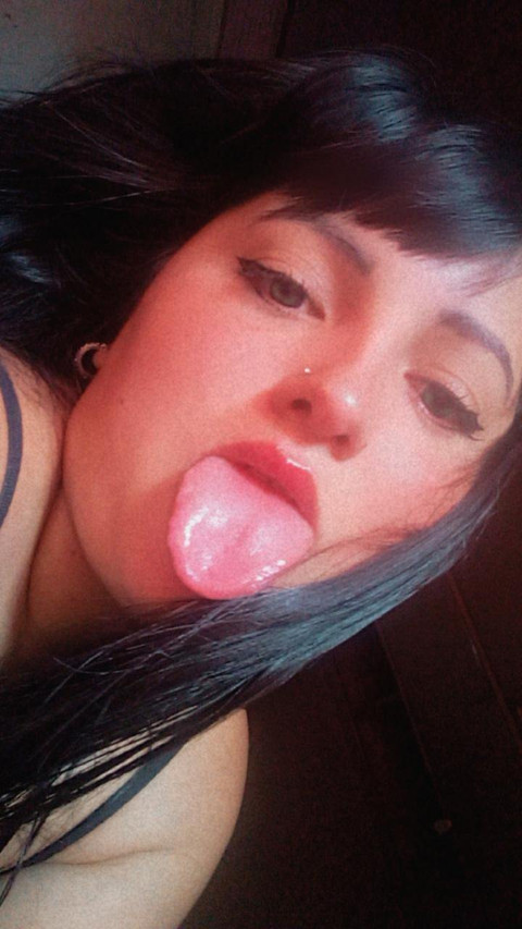 Abril Estefania profile picture