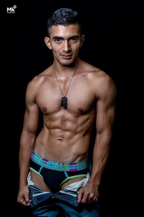 Ricardo K profile picture