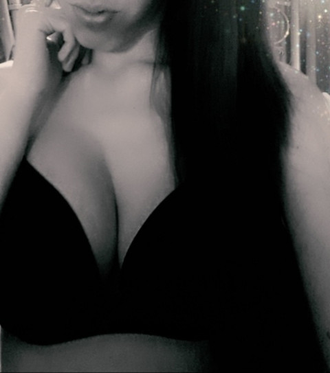 Liz Beth profile picture