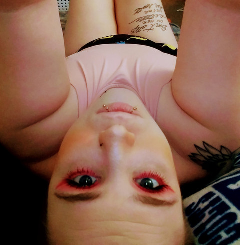 SqueakyPinky profile picture