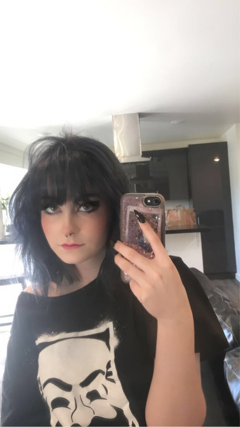 ✨little bird✨ profile picture