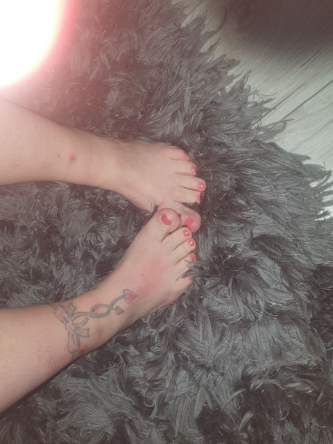 💜 Belle's Beautiful feet 💜 profile picture