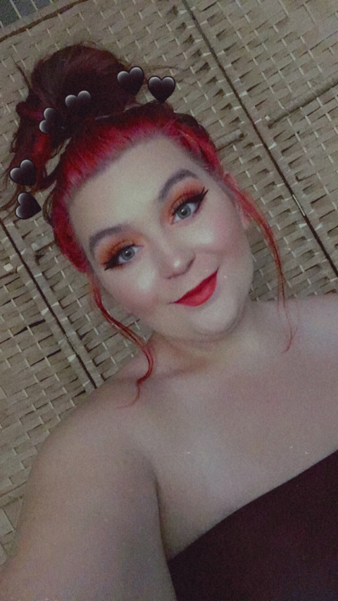 Miki Lee profile picture