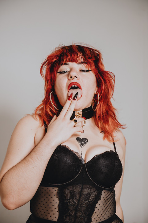 👩‍🦰 ✨ 𝙔𝙊𝙐𝙍 𝙃𝙊𝙍𝙉𝙔 𝘾𝙇𝘼𝙎𝙎𝙈𝘼𝙏𝙀 profile picture