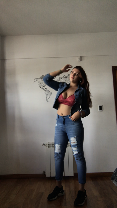 Lucia profile picture