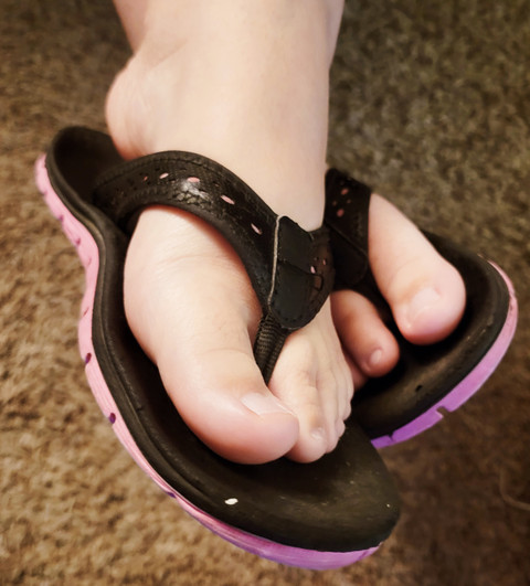 PetiteFeet profile picture