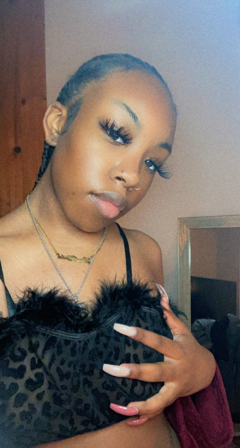 Laysia profile picture