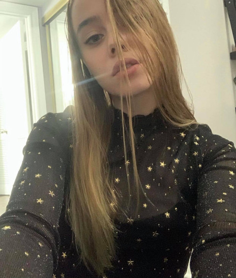 SarahFeetPics12 profile picture