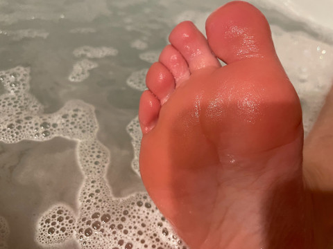 Tiny_Feet_4U profile picture