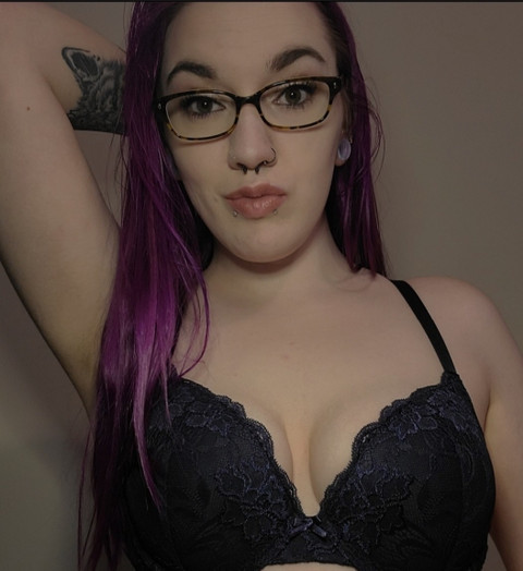 Dark Amethyst💋 profile picture